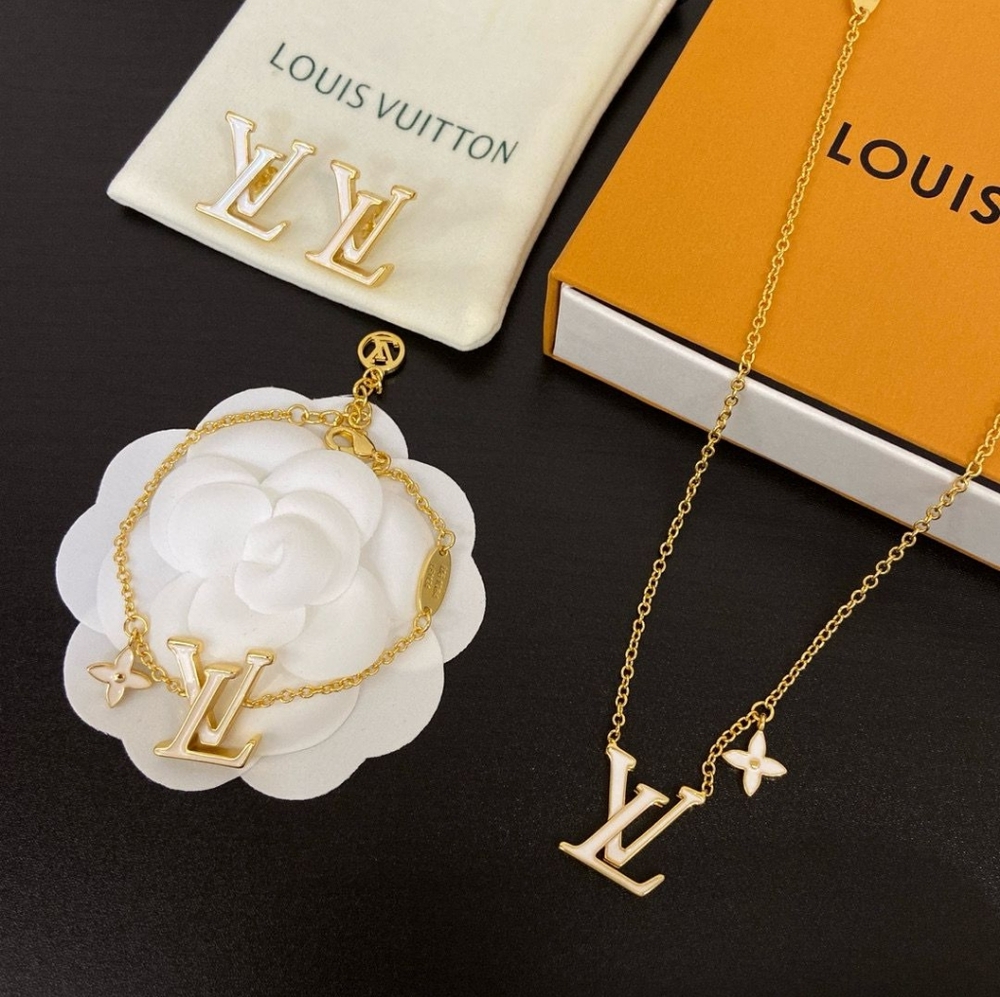3pcs set LV jewelry gold/white